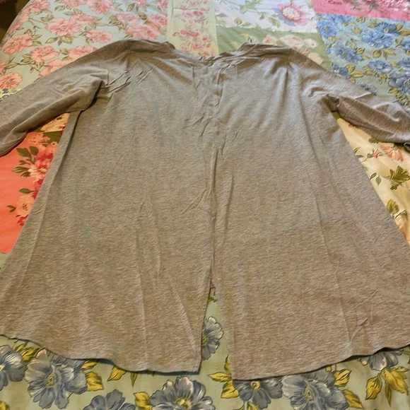 AnyBody pajamas Sz L - Picture 3 of 9
